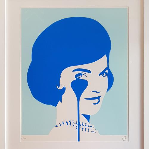 Smiling Jackie - Soft Blue colours